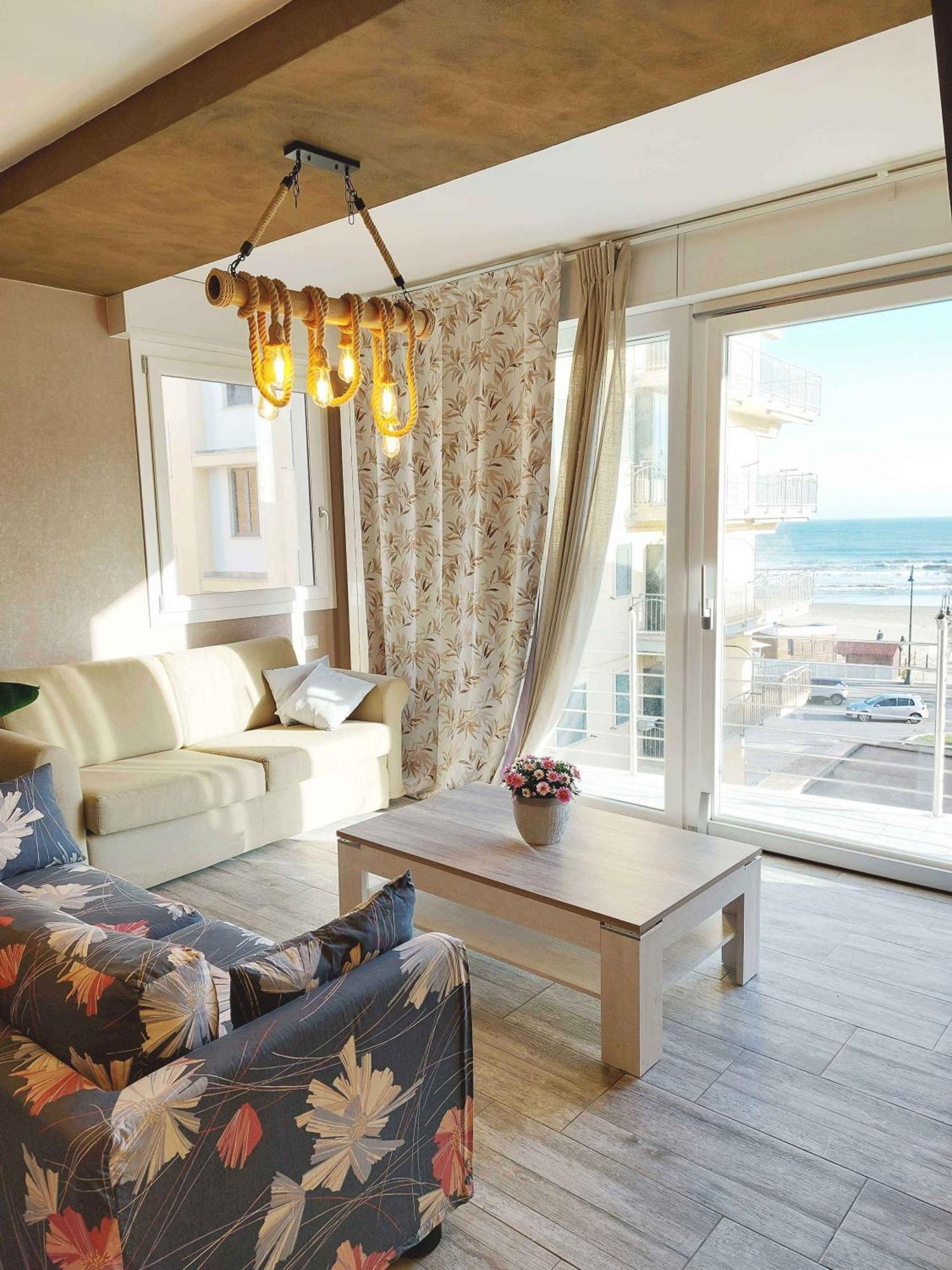 Sweet Home & Wellness Affittacamere Nettuno Eksteriør bilde